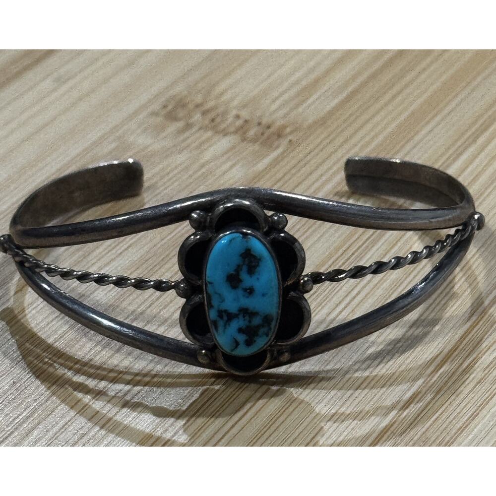 Vintage Navajo Native American RLG Sterling Silver Kingman Turquoise Cuff Bracel